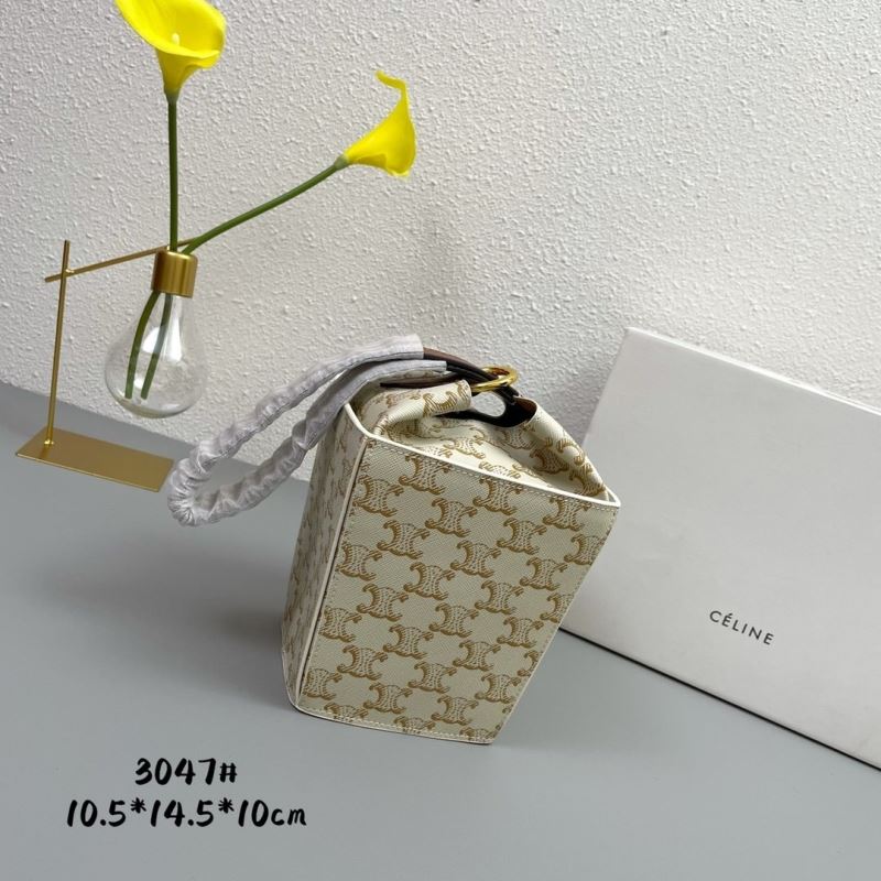 Ce**e bucket bags